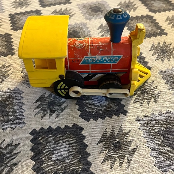 Vintage Fisher Price train - Picture 1 of 4